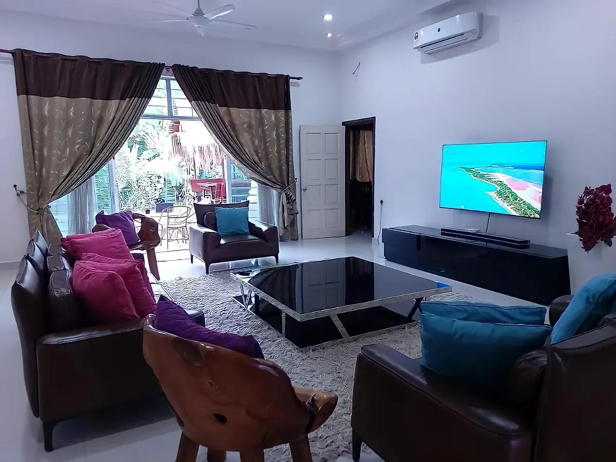 Homestay Villa Solihin Sungai Buloh Μαλαισία