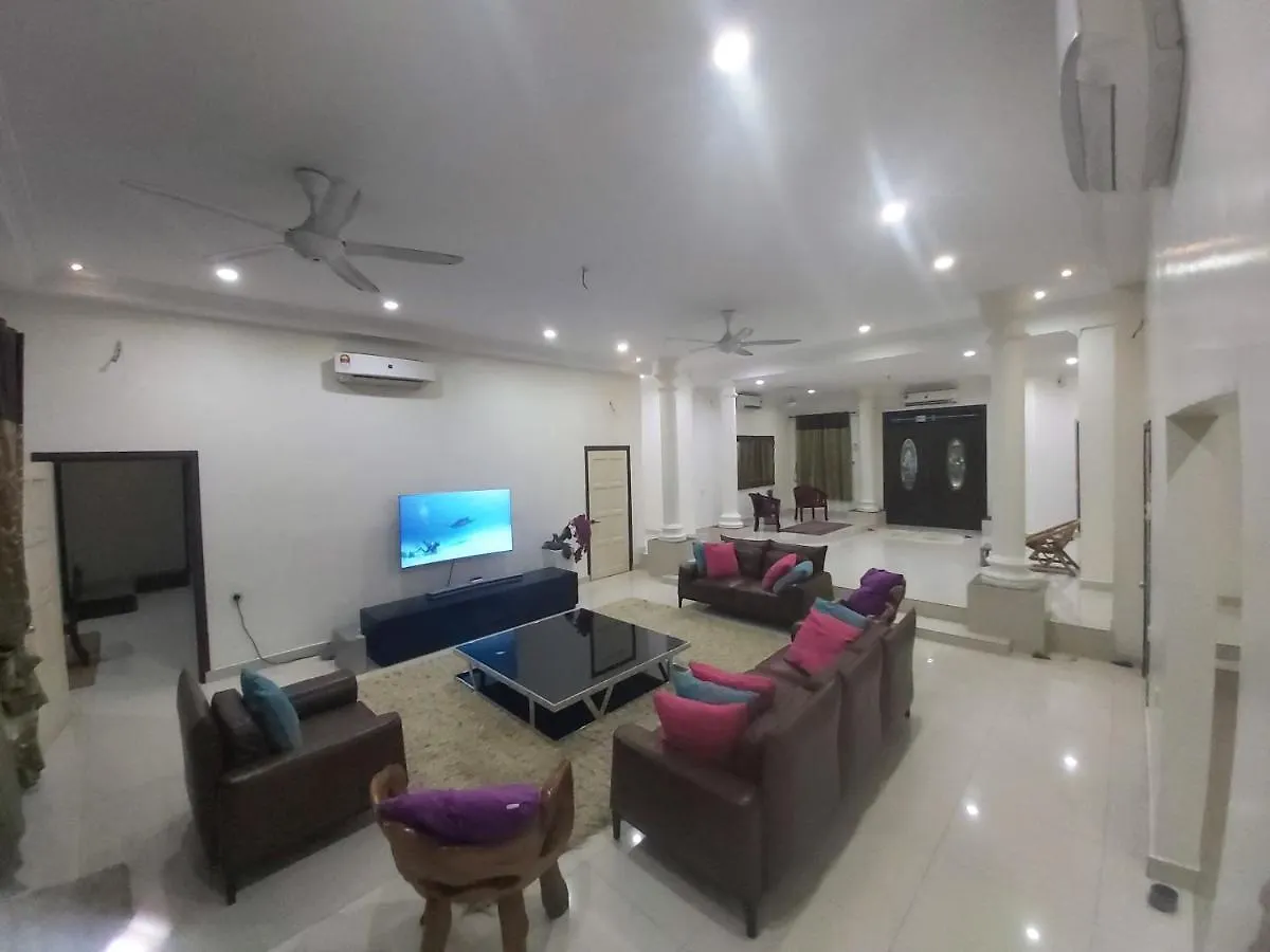 Homestay Villa Solihin Sungai Buloh Μαλαισία