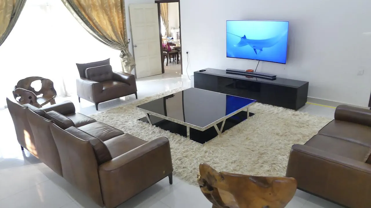 Homestay Villa Solihin Sungai Buloh 0*,  Malaysia